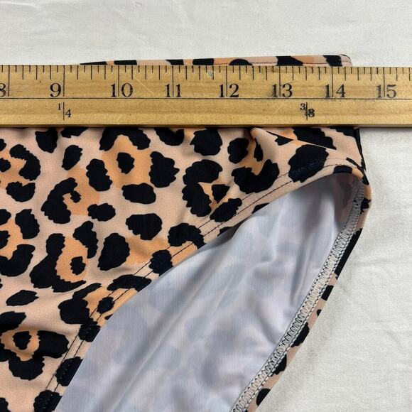 Nanu Cheetah Print Two Piece Swim Suit Bikini Size M - Picture 4 of 6
